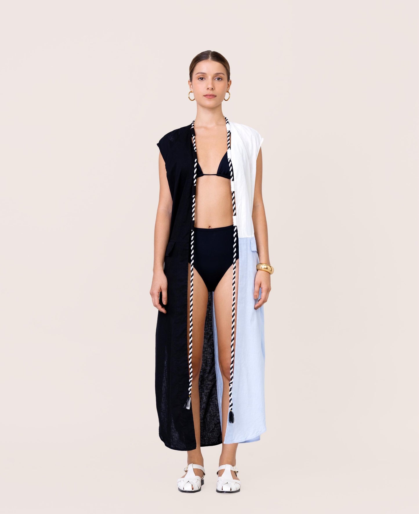 BLACK AND WHITE LONG KIMONO