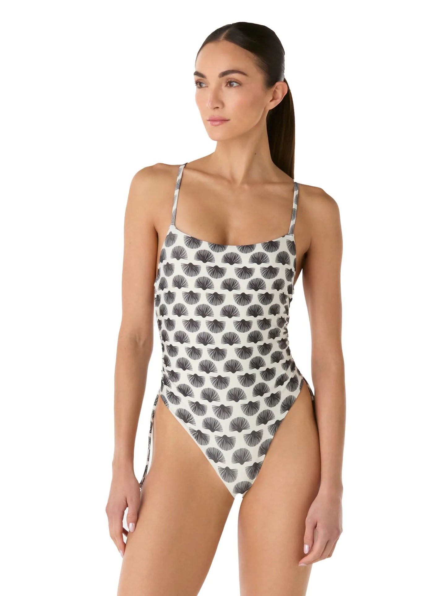 ISLA TIKA ONE PIECE