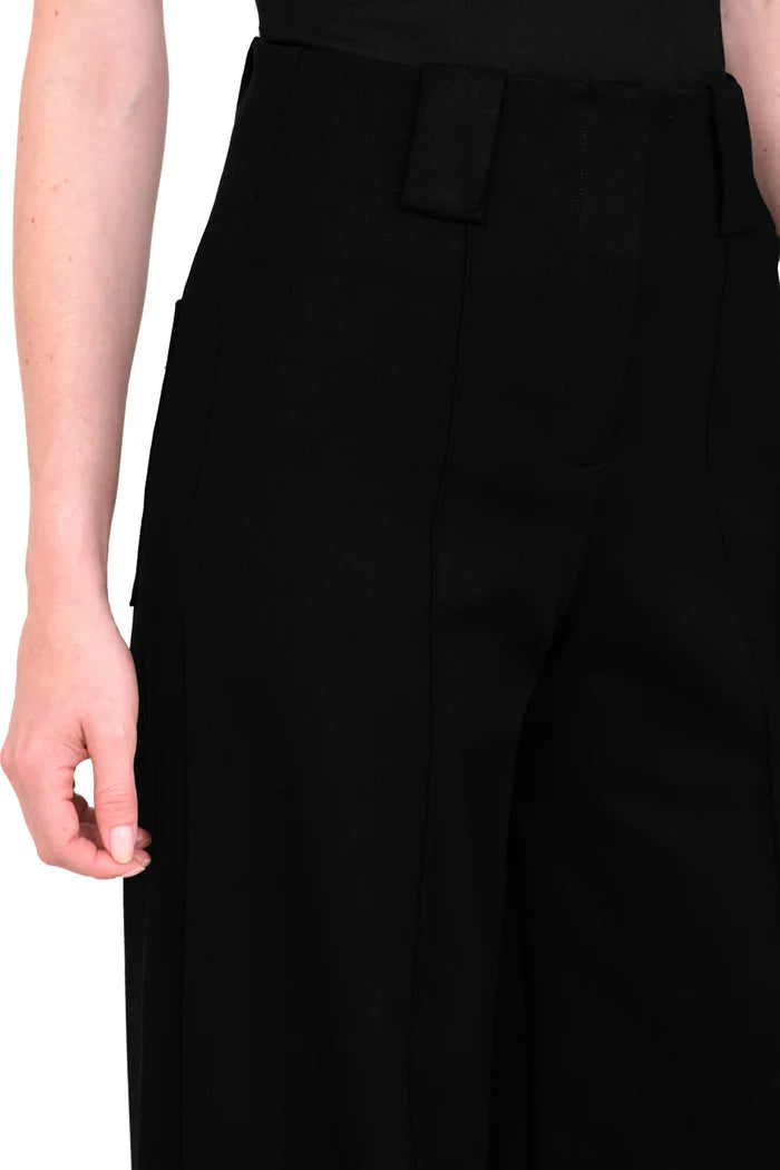 NEW PAULETTE BLACK PANTS WITH GIA BELT