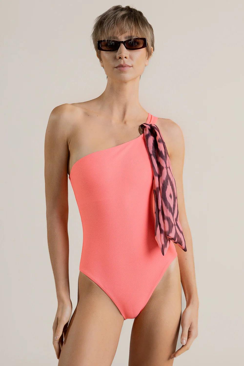 SALMON ONE PIECE