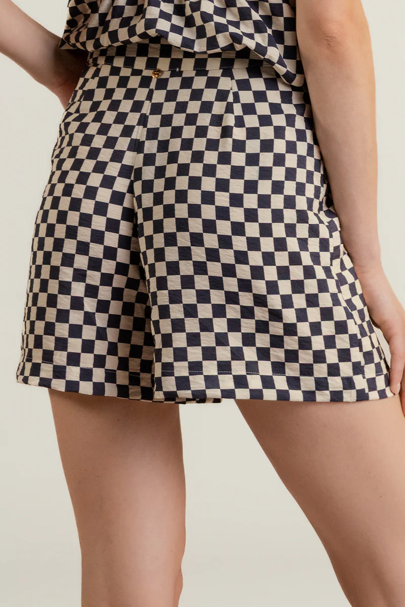 CHESS SET