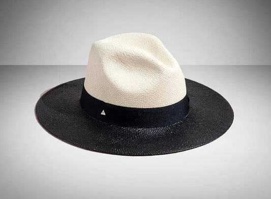 NATURAL WITH BLACK PAINTED HAT