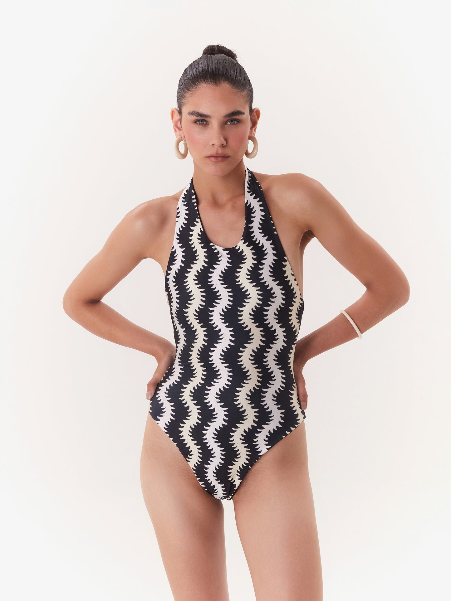 SOLAR BODY BLACK