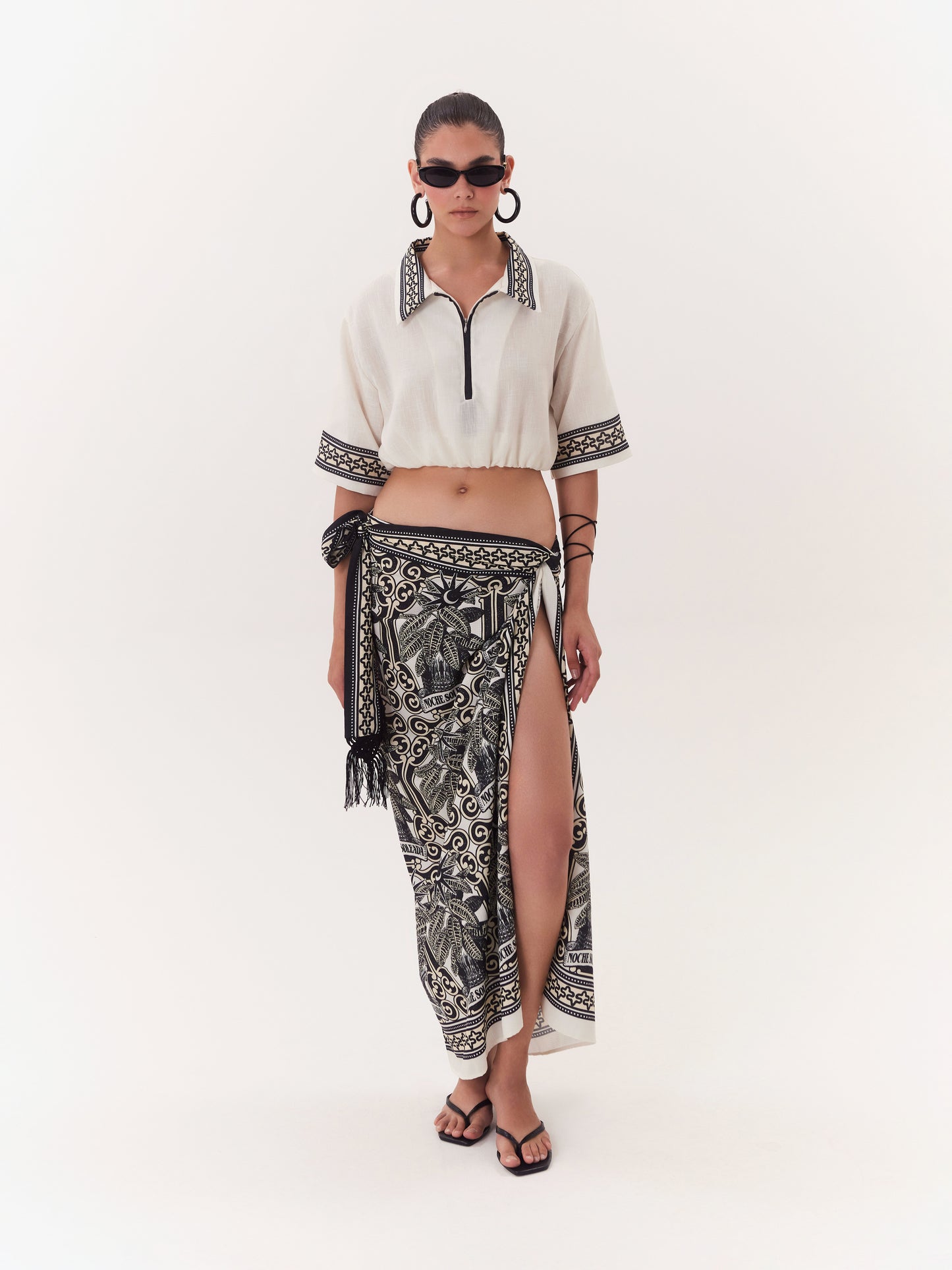 CROPPED TOP SOLAR BLACK