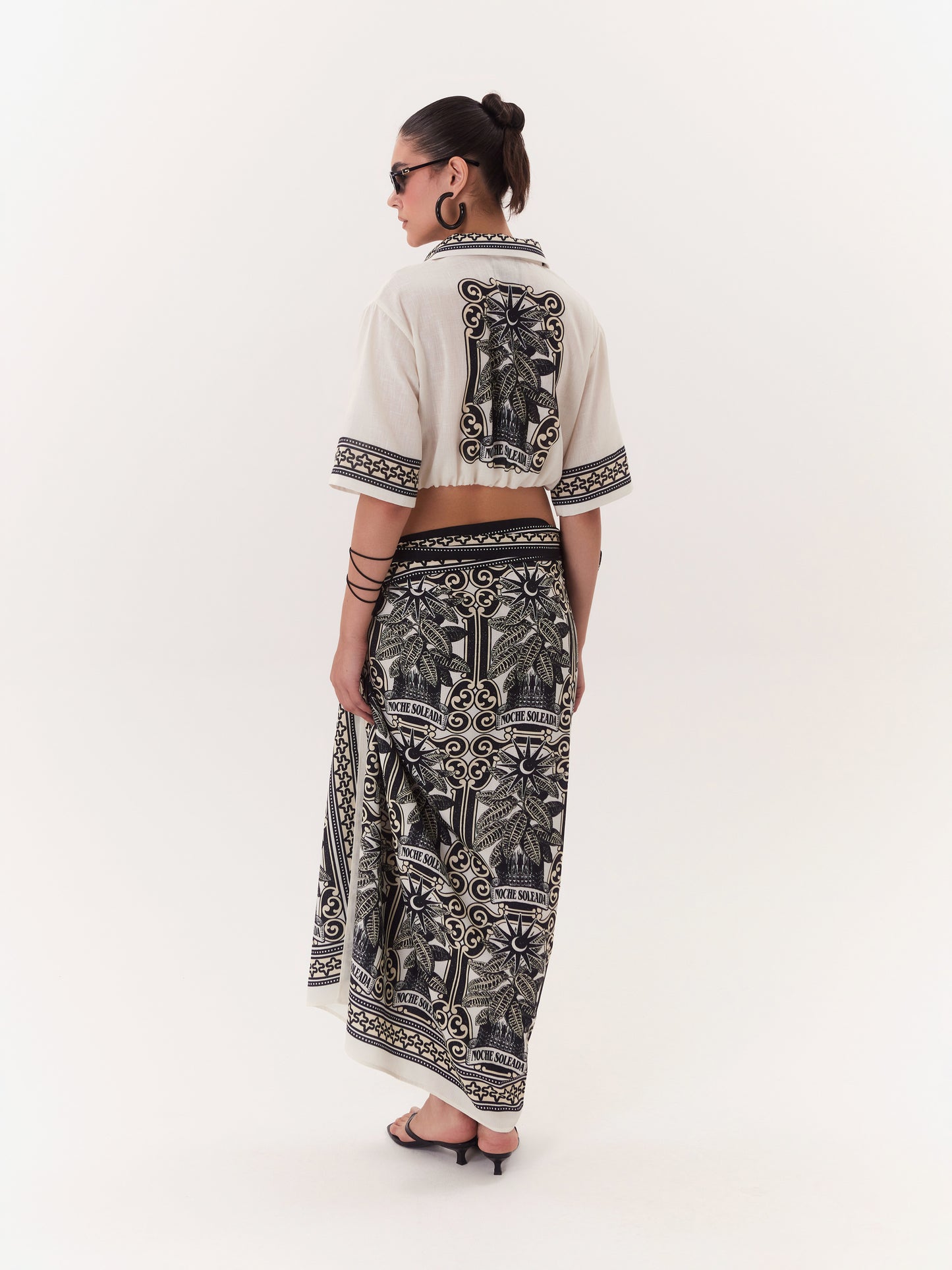 CROPPED TOP SOLAR BLACK