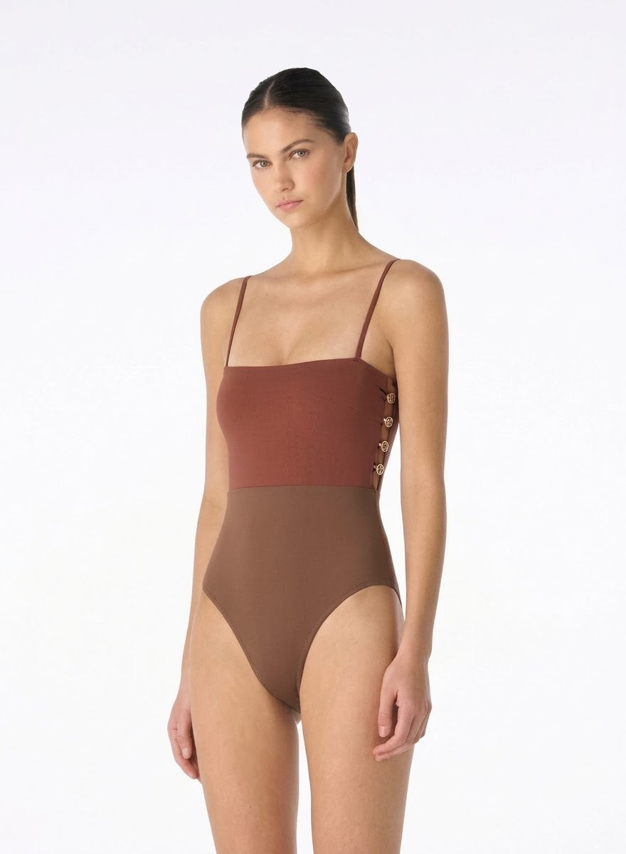 VIOLETA POLVO ONE PIECE