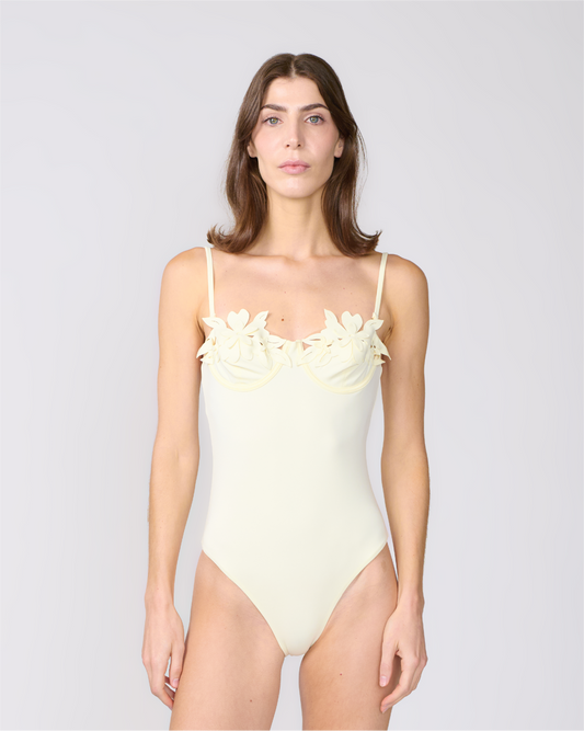 AURA IVORY ONE PIECE
