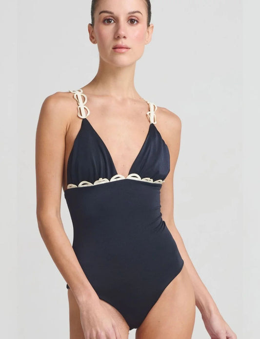 EIRE ONE PIECE BLACK