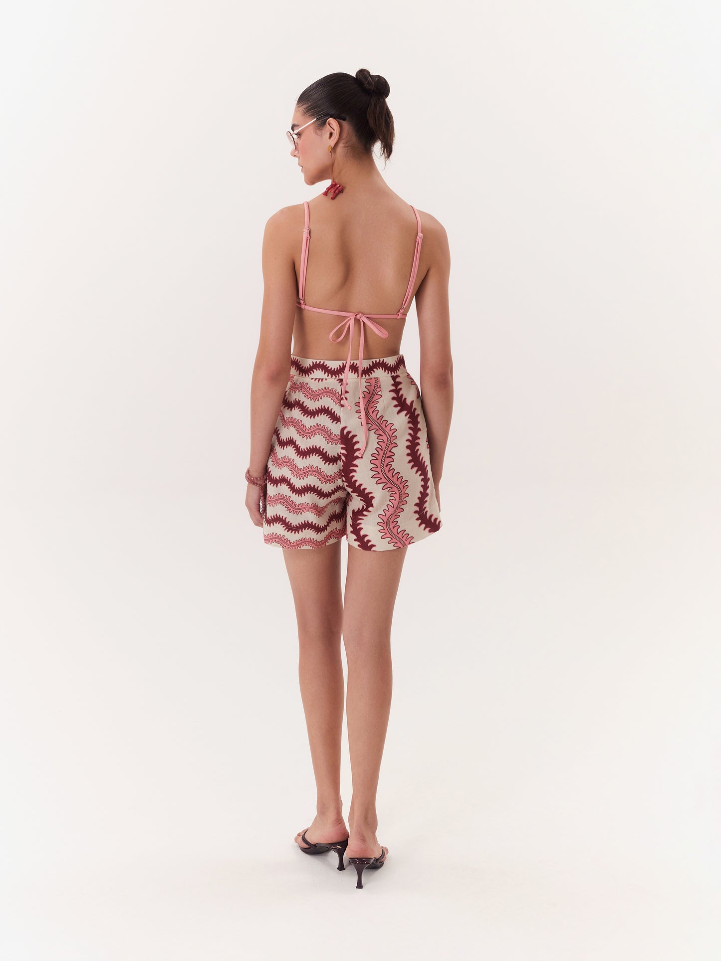 SOLAR SHORT WINE
