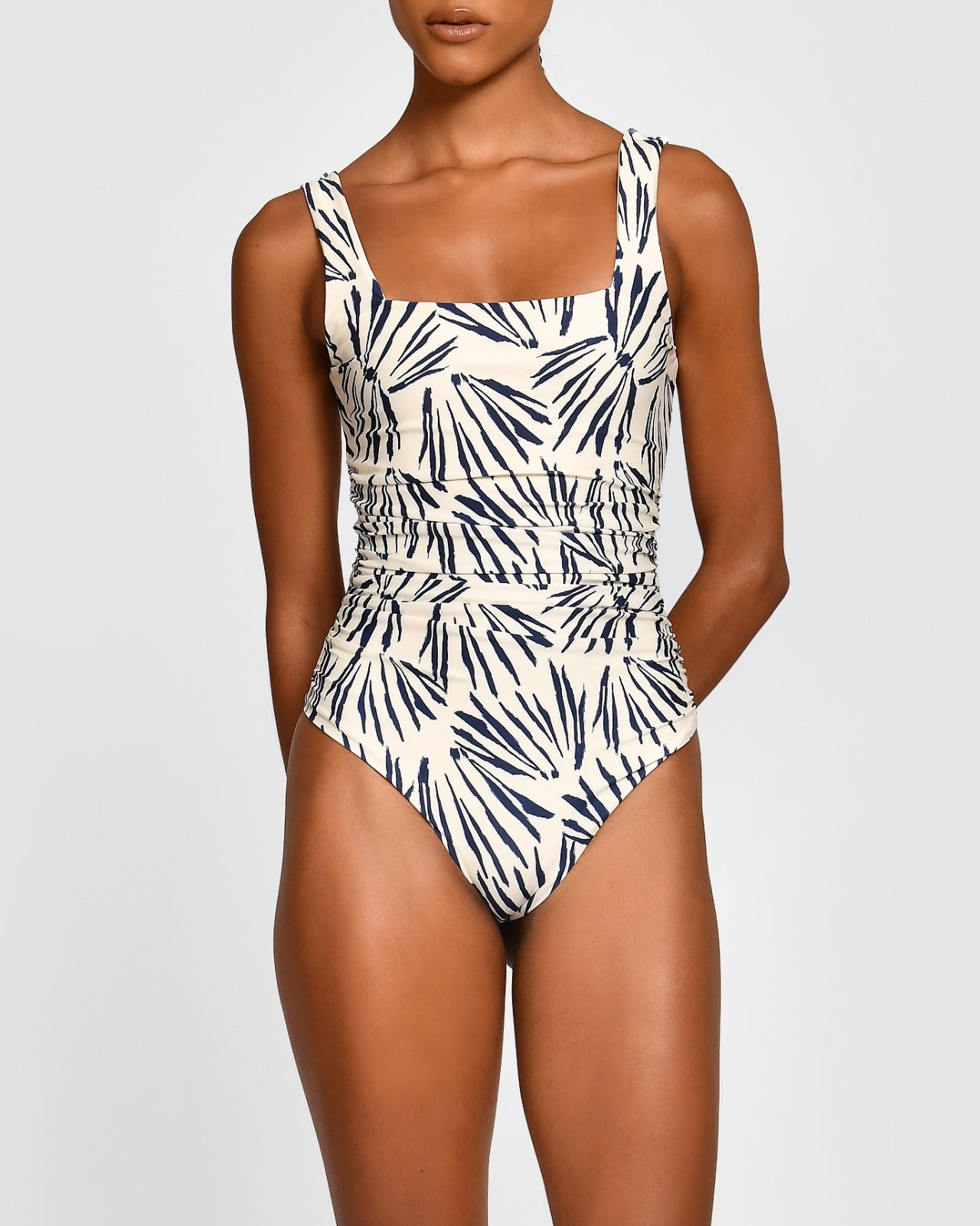SOLE SHELLS IVORY ONE PIECE