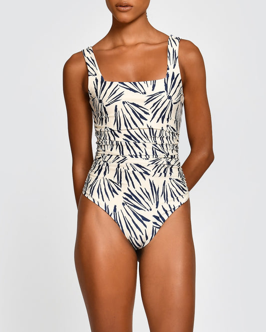 SOLE SHELLS IVORY ONE PIECE