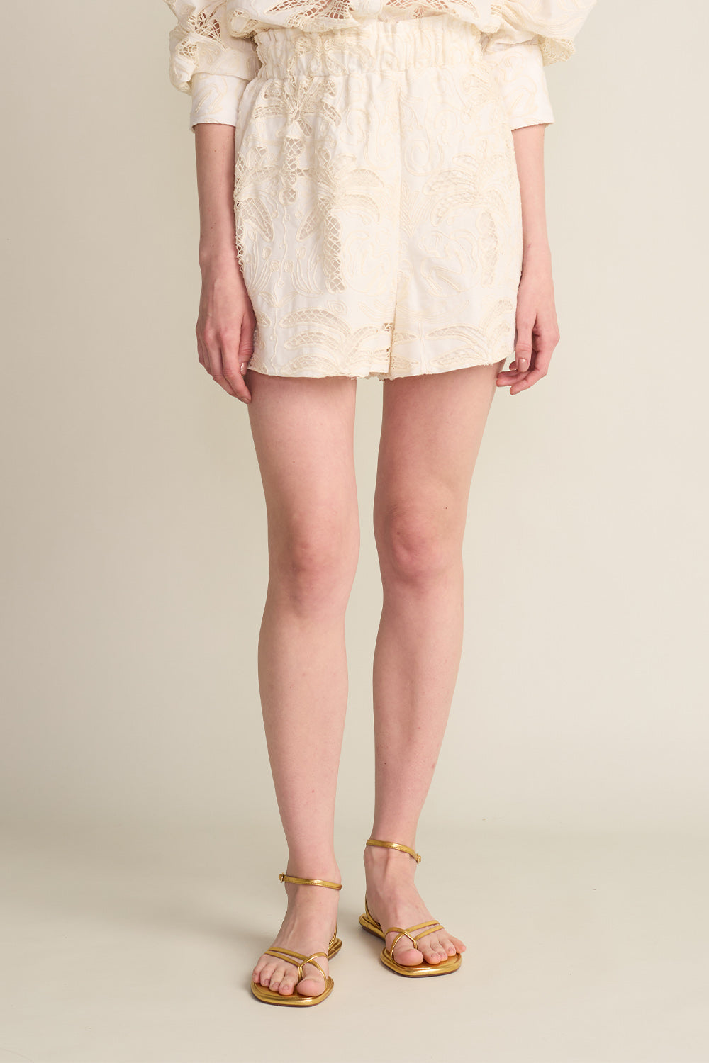 GAUDI & OLIMPIA IVORY SET