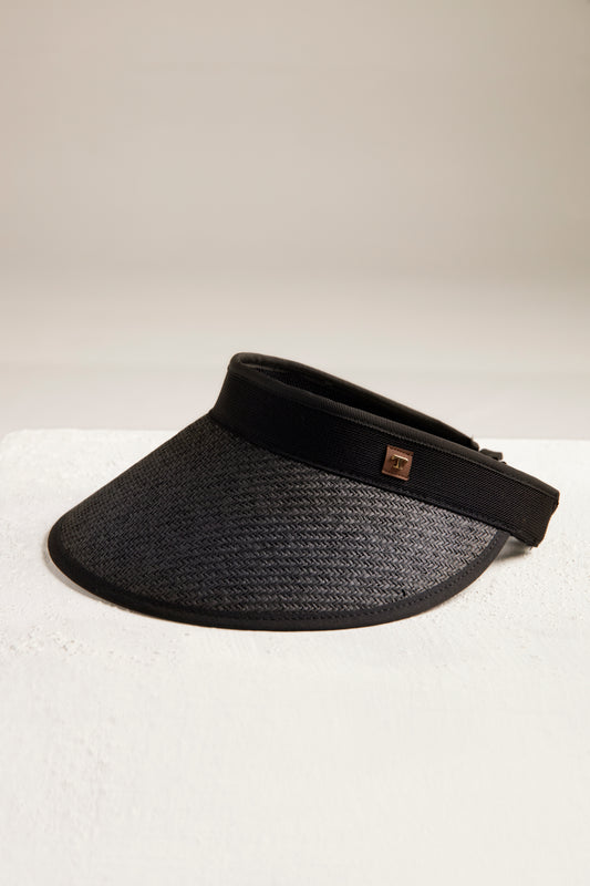 BLACK VISER HAT