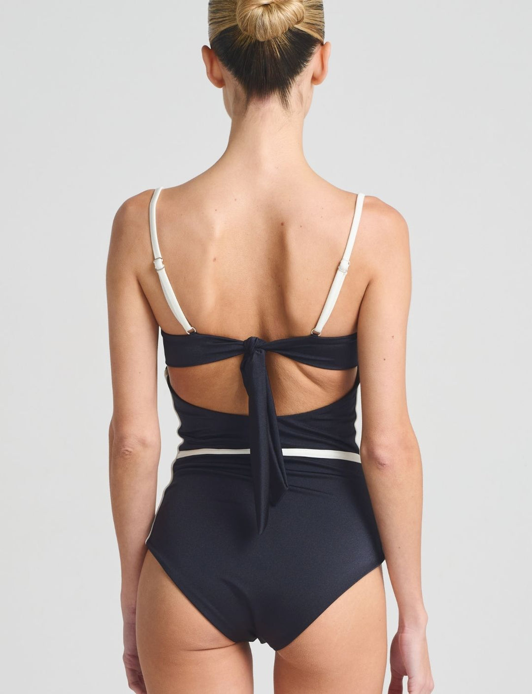 KAIRE BLACK ONE PIECE