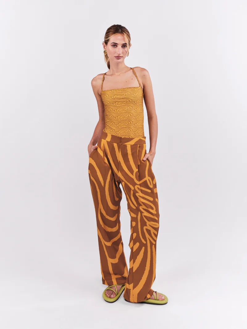 SUAVE BODY OCHRE