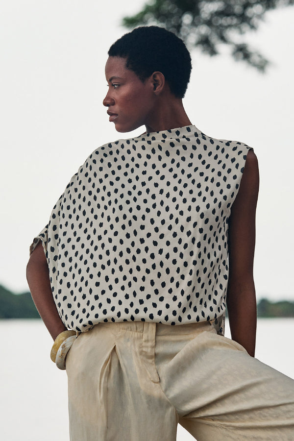TIBET IVORY NEGRO BLOUSE