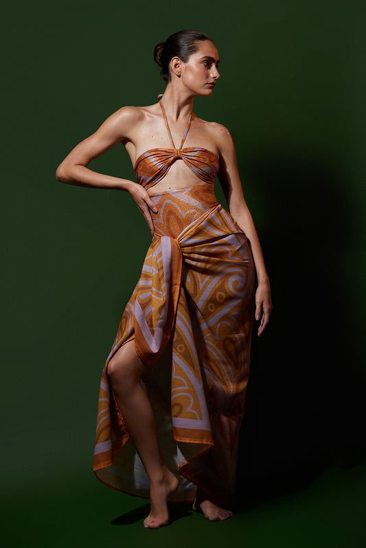 MENARA SARONG