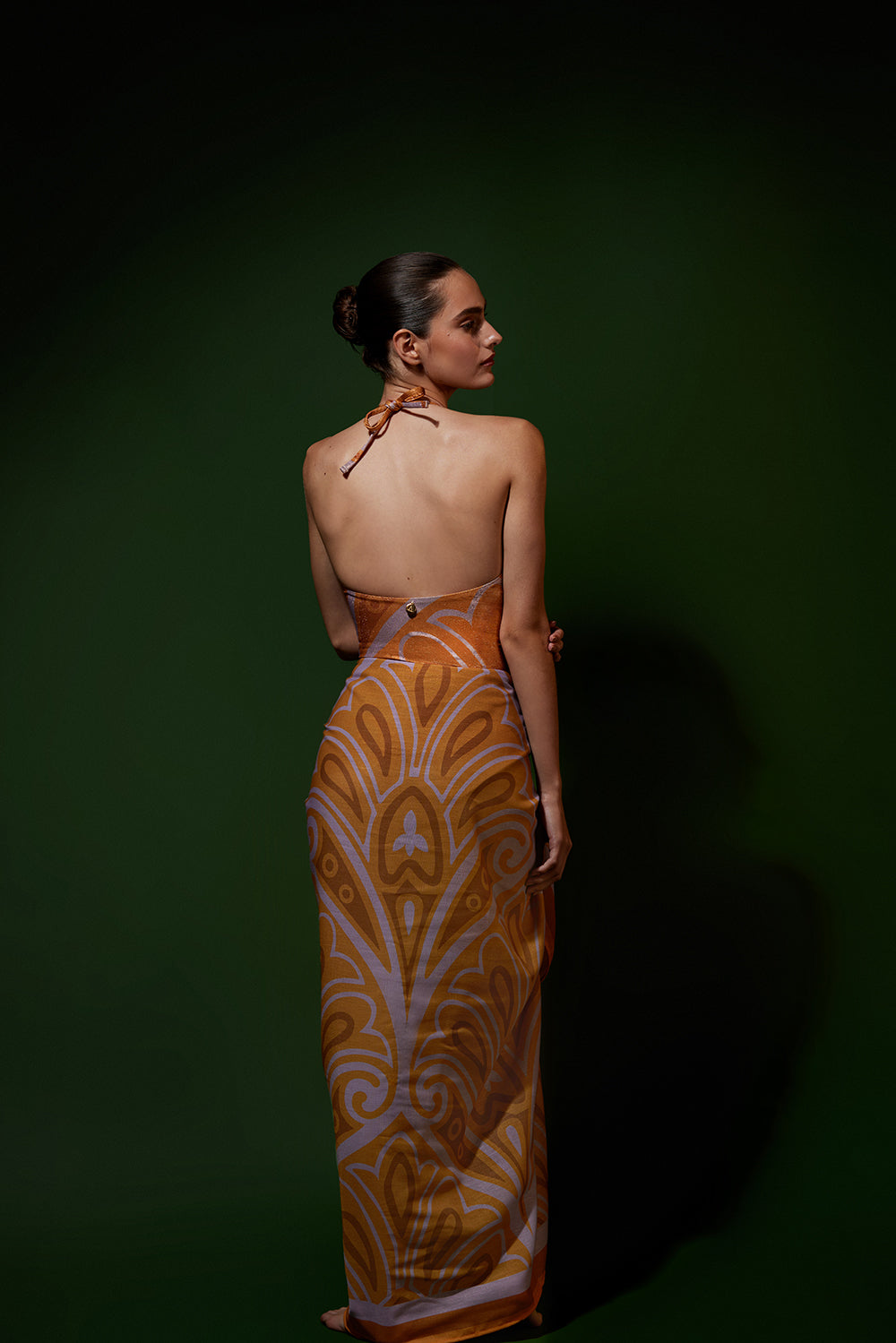 MENARA SARONG
