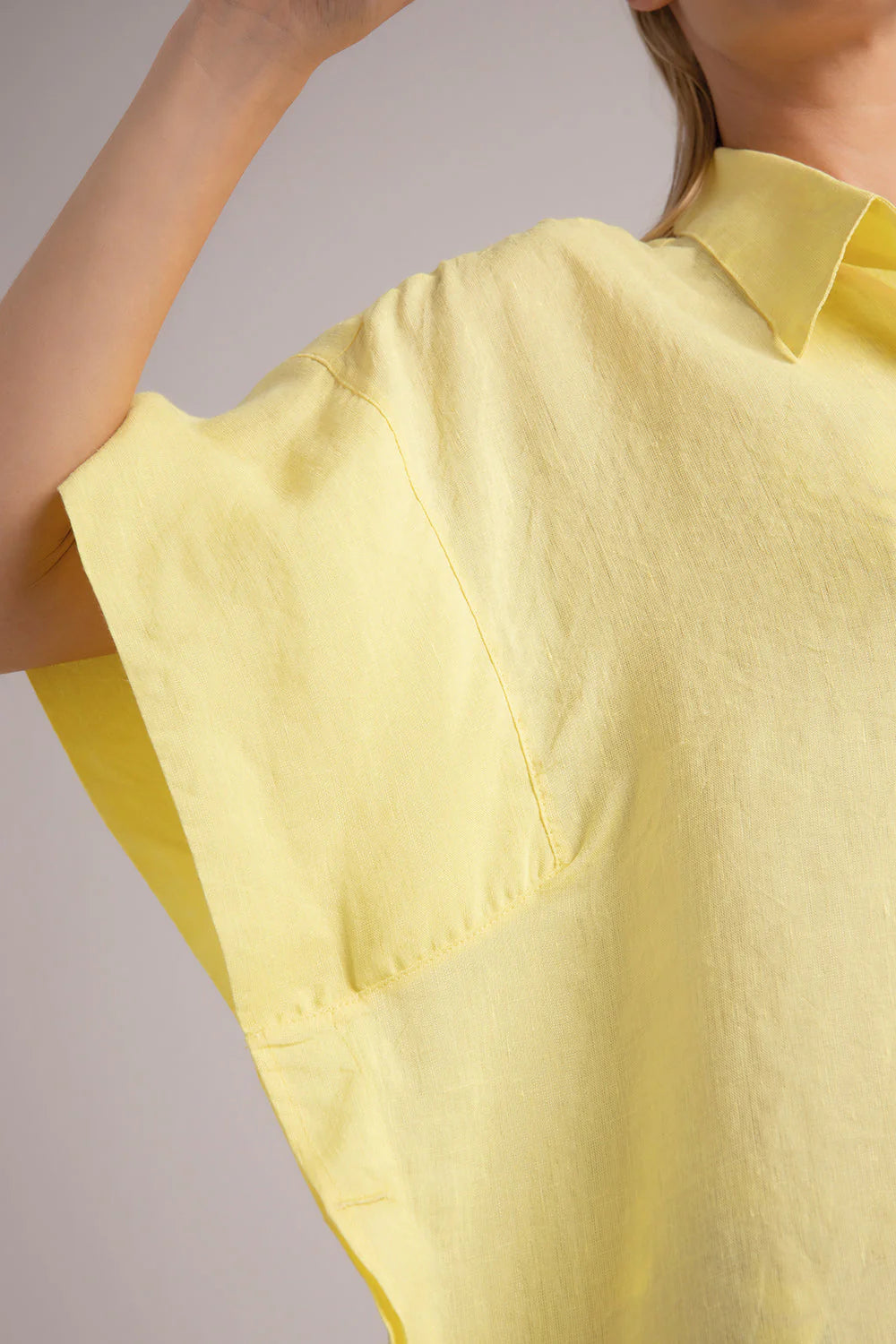 YELLOW LINEN KIMONO
