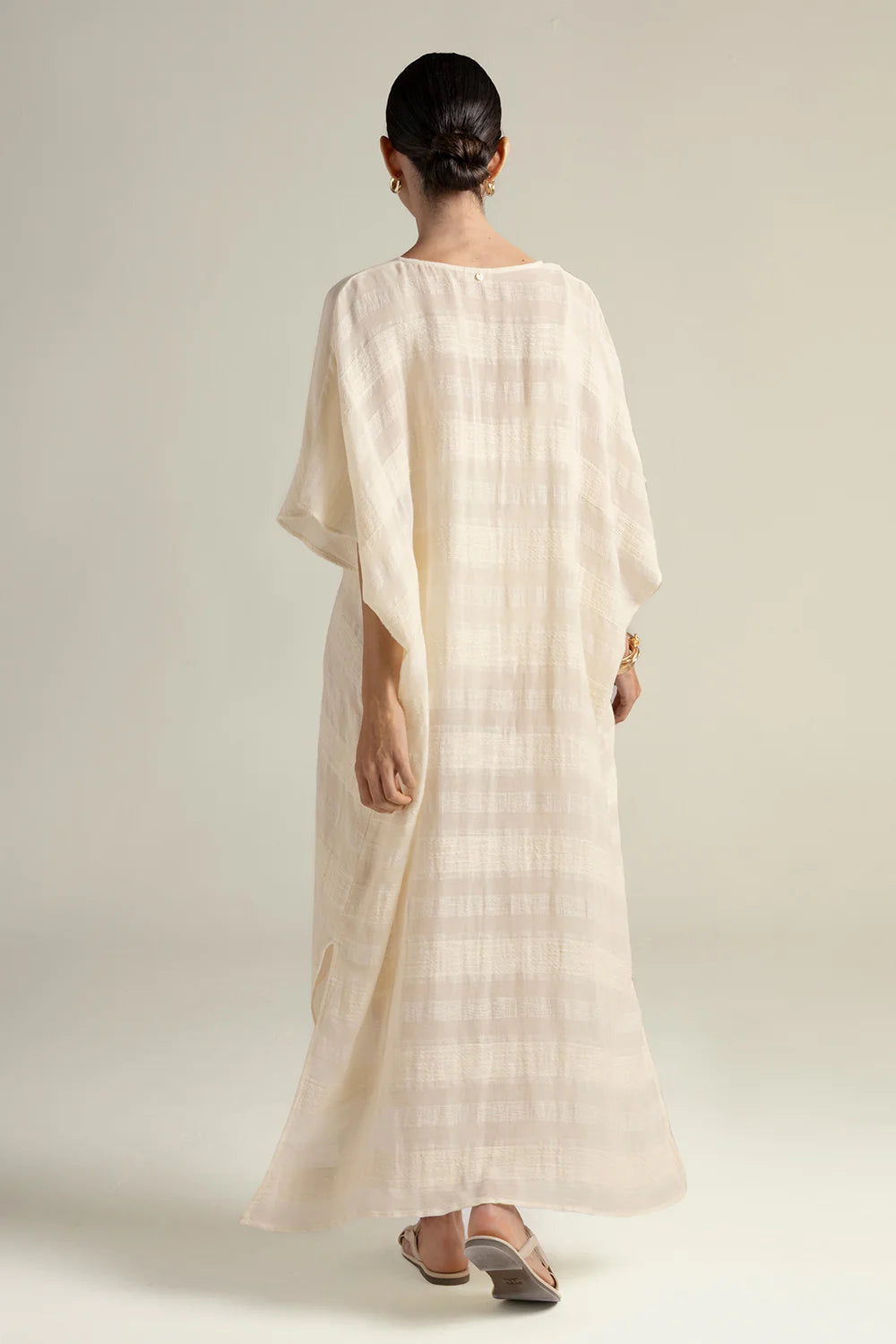 IVORY DREAM COVER UP