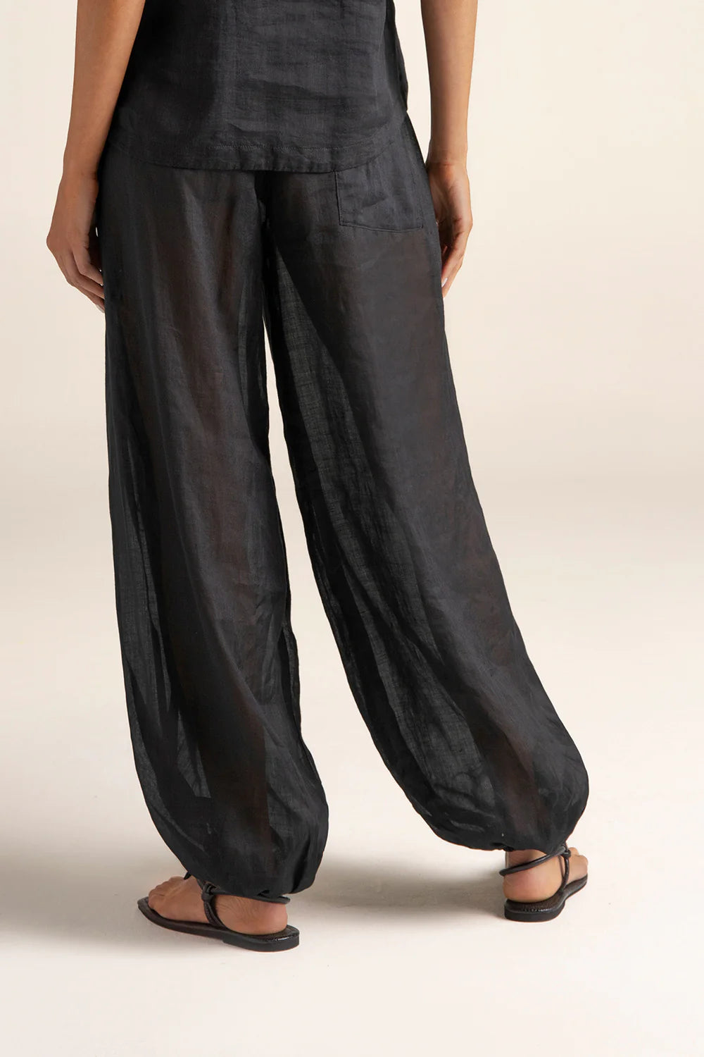 FLOW PANTS