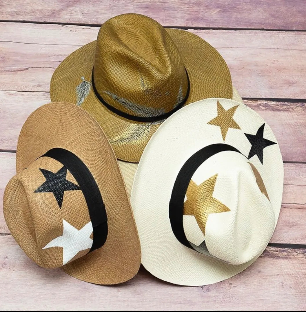 NATURAL WITH GOLD STARS HAT