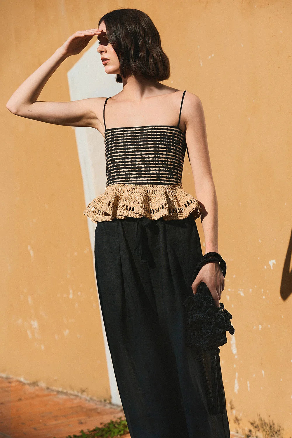 MOMPOX BLACK BLOUSE